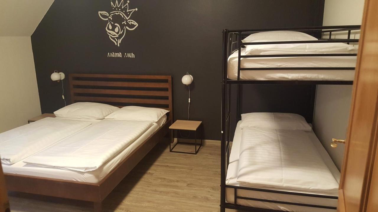 Mama Muh Self-Check-In Hotel Linz Exterior photo