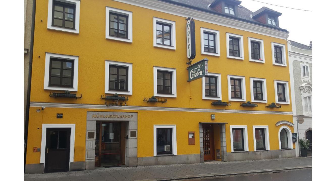 Mama Muh Self-Check-In Hotel Linz Exterior photo